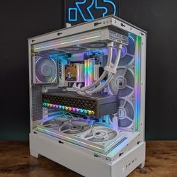 RX 9070xt // Ryzen 9 9900x3D // 48GB Cl28 DDR5 // 2TB 990 Pro // WiFi