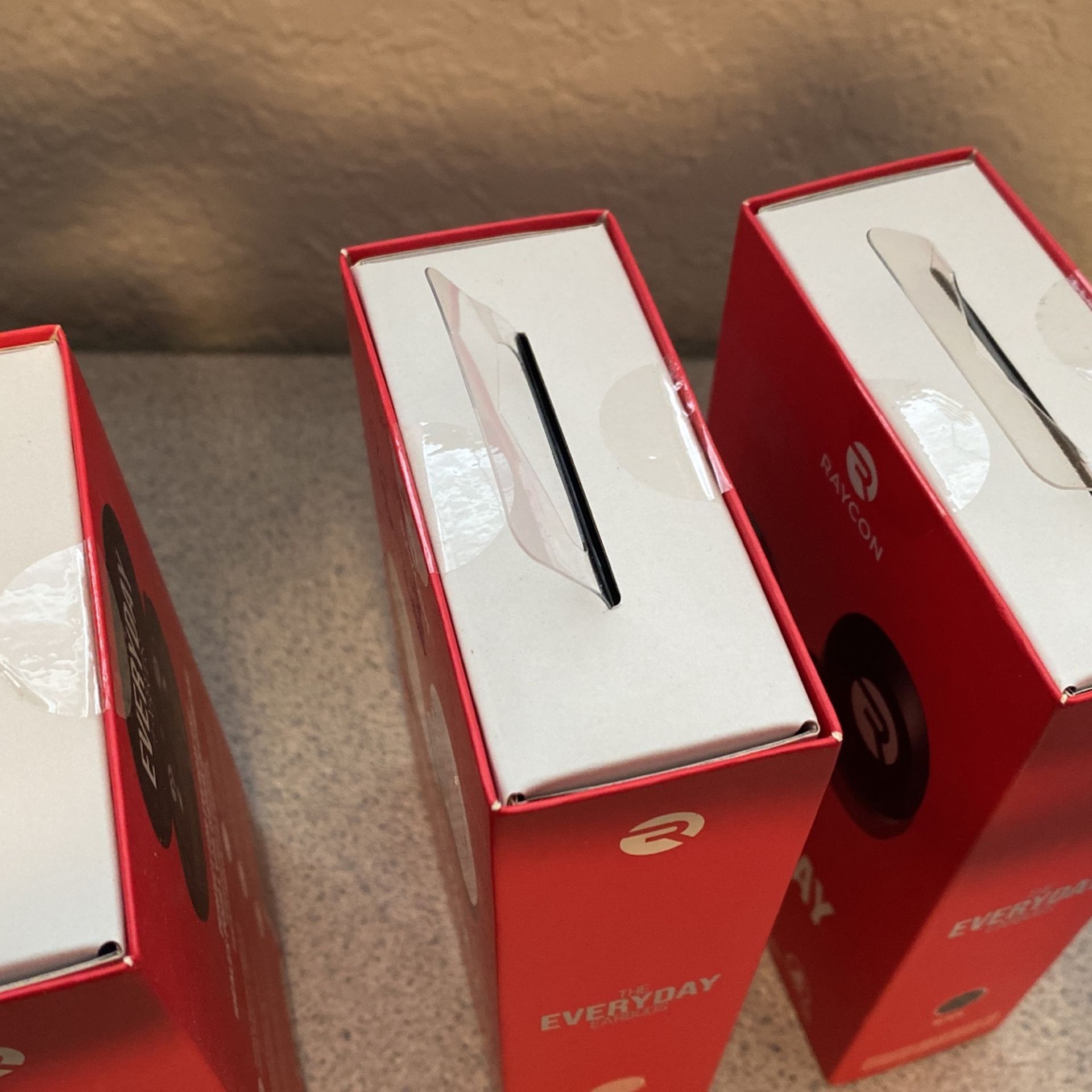 Raycon Everyday earbuds For Apple, Android, And other Bluetooth Devices