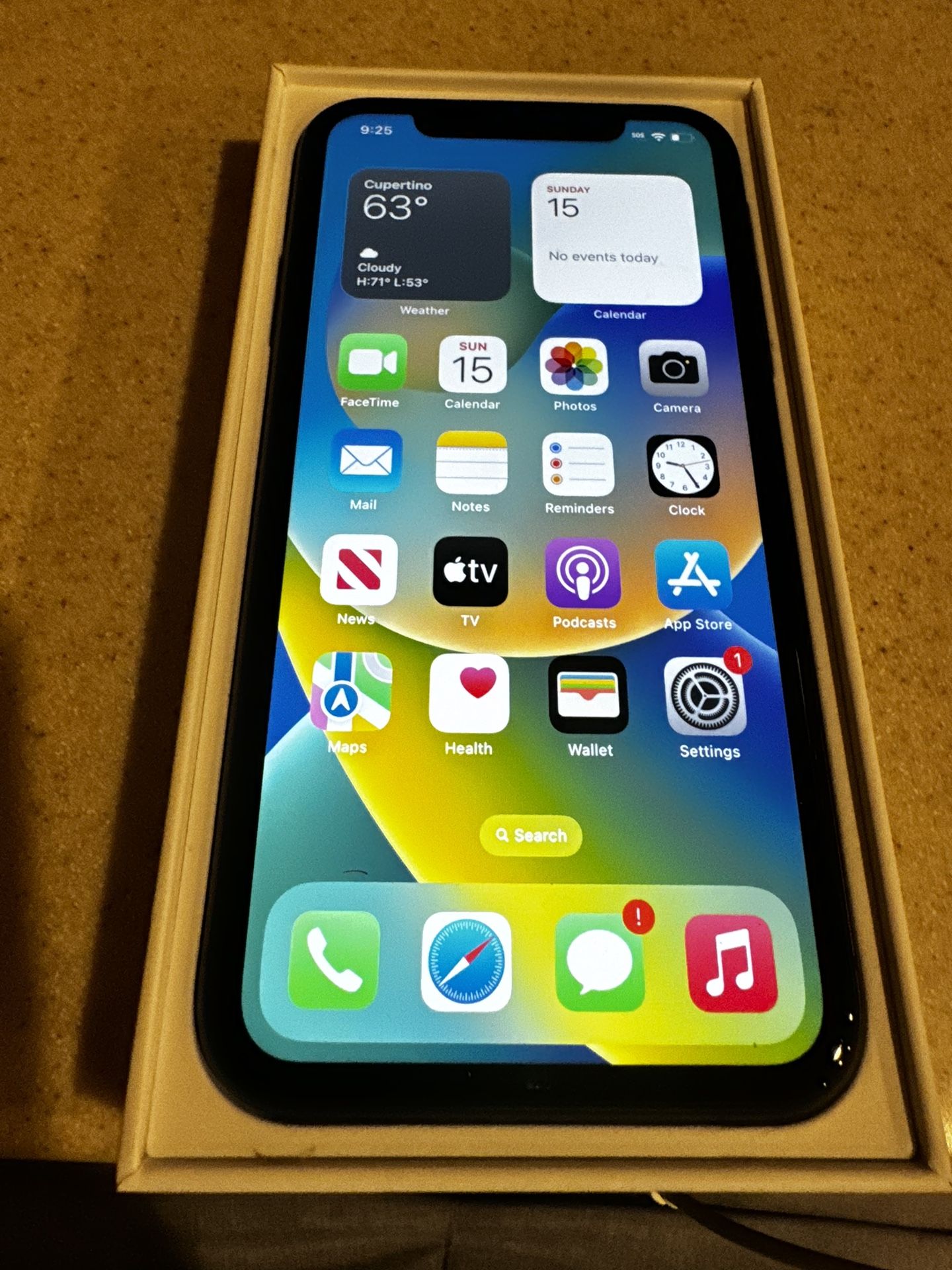IPhone 11 New MetroPCS With Wireless Charger And Bluetooth Headphones
