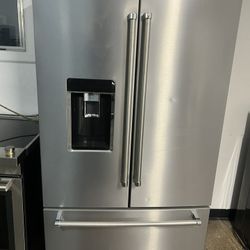Kitchenaid Refrigerator Stainless steel 