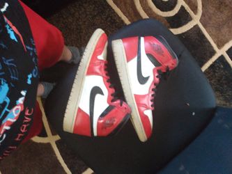 Jordan 1 Chicago 