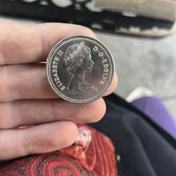 1980 Canadian dollar