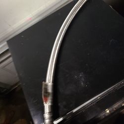 Stainless steel water heater supply line
