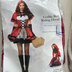 Gothic Red Riding Hood 