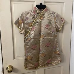 Vintage 1990s Oriental Chinese Geisha Yellow Gold Kimono Top Blouse. Size: 36 Medium Waist: 30”. NEW!! No Tags! Excellent Condition!!