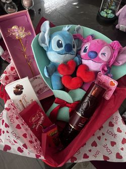 Stitch Plushy Bouquet Basket