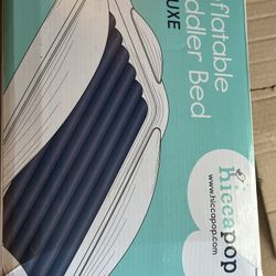 Inflatable toddler bed