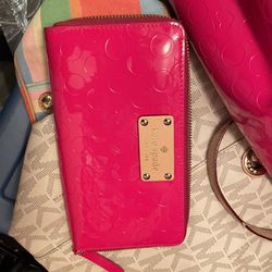 Kate Spade Hot Pink Wallet 