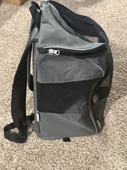 Pet carriers