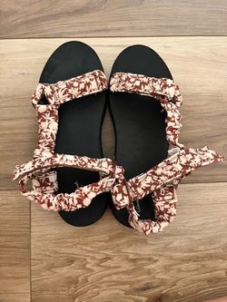 Beachy Sandles