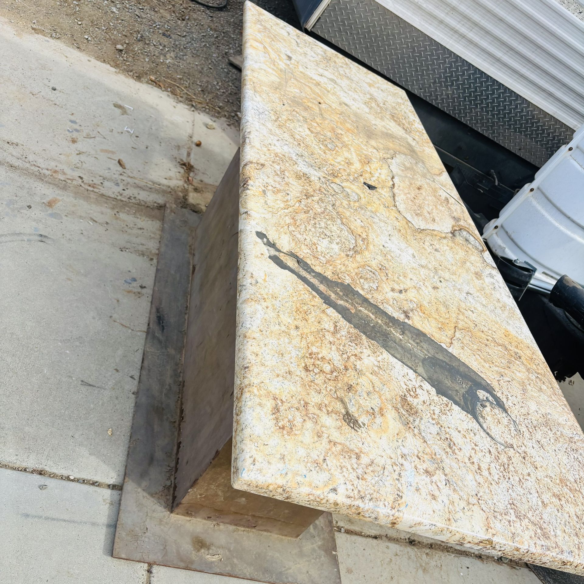 Free Marble Table !!!!!
