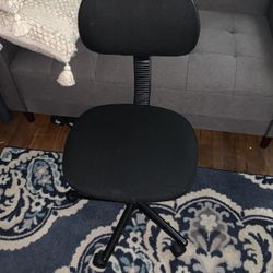 Desk Chair In Excellent Condition 
