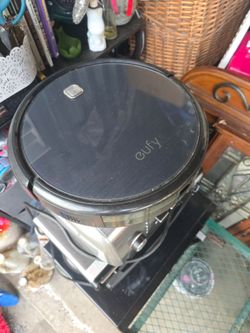 Robot vacuum