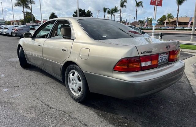 1999 Lexus ES