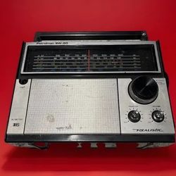 Realistic Patrolman CB-60 Radio Model 12-766 (circa 1980)