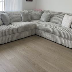 Ashley Stupendous 3 Piece Sectional Sofa