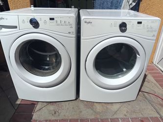 Washing machine and gas dryer