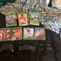Xbox One Games, Controller, Rechargeable Battery’s
