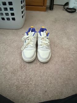 Multi colored white filas size 10