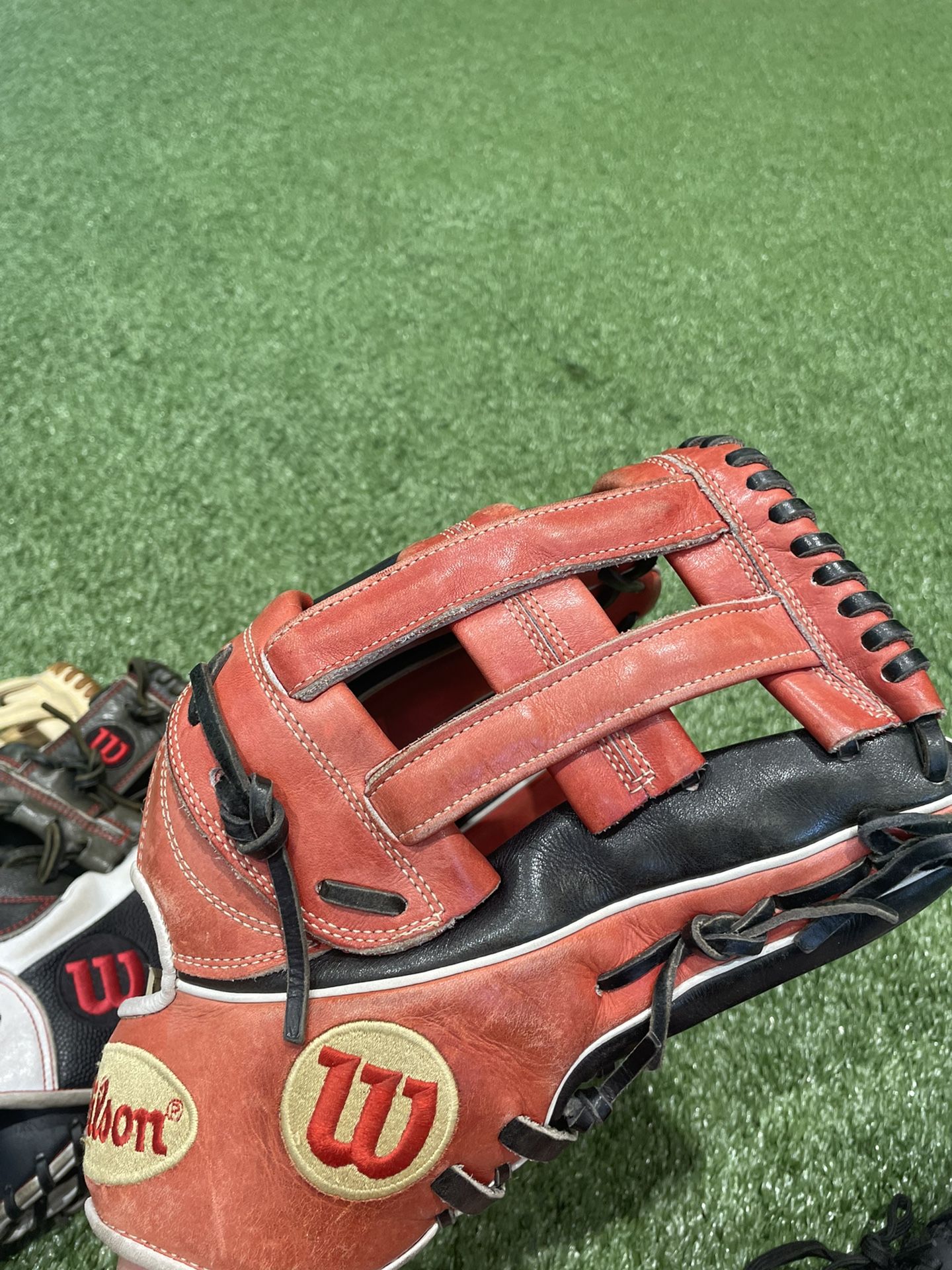 Wilson A2K Outfielders Glove Size 12.75 for Sale in Redmond, WA OfferUp
