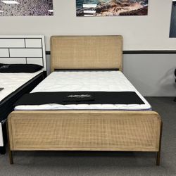 Queen Bed Frame 🔥SALE🔥