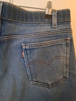 Levi's Medium Wash Denim Jeans