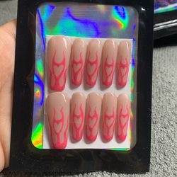 Pink Flame Heart Press Ons