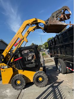 Caterpillar 232d skid steer bobcat