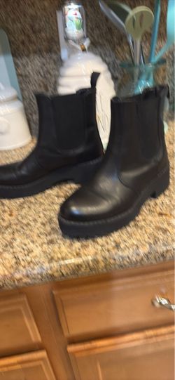 Black Leather Chelsea Boots with Lug Sole