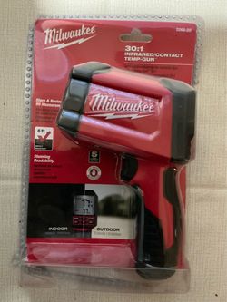 Milwaukee. Laser Temperature Gun Infrared/Contact 30:1 Thermometer. 2269-20.