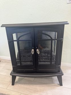 Electric Fireplace/Heater