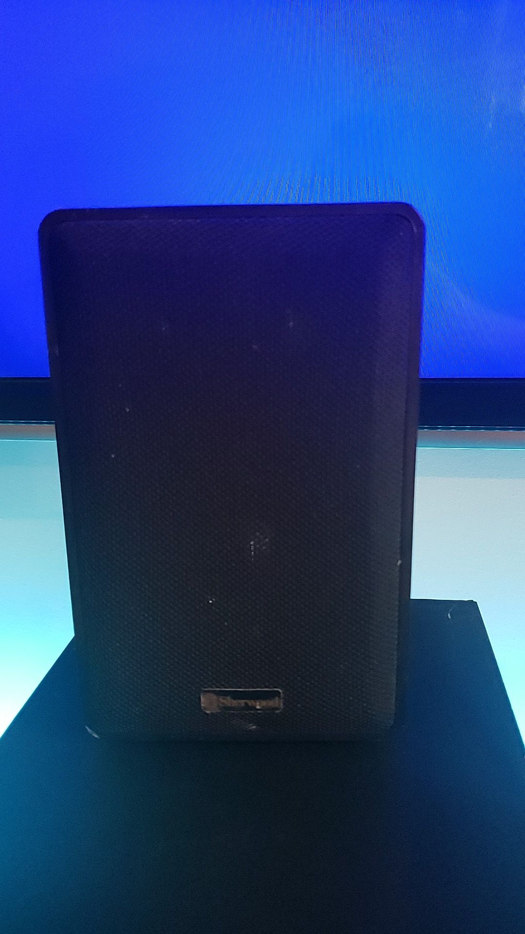 Speakers surround sound