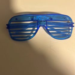 plastic light glasses 