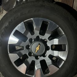 OEM Silverado 2500 HD Wheels