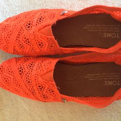 Bright Orange Crochet Toms..slightly Worn Size 7 Womens