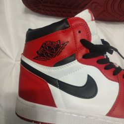 Nike Air Jordan 1 High "OG" Retro