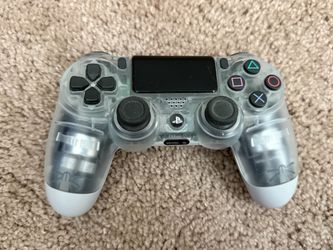 PS4 DualShock 4 Controller (Crystal Clear)
