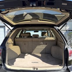 2001 Lexus - NEEDS TRANSMISSION 