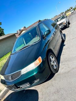 2000 Honda Odyssey