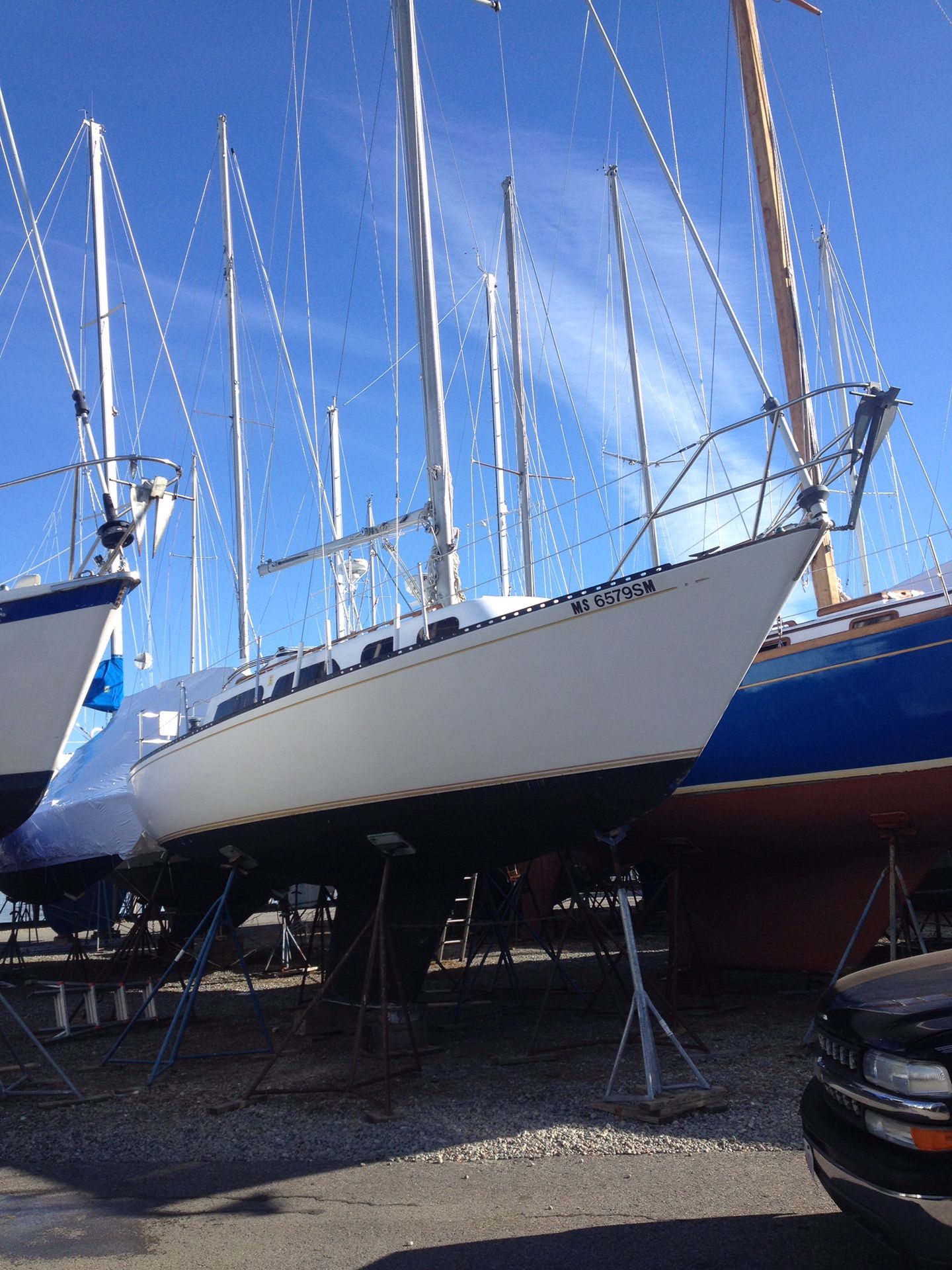 Islander 30 Bahama sailboat for Sale in Westport, MA - OfferUp