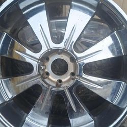 Chrome Rims 24 Inch Gmc Yukon Used Good Condition
