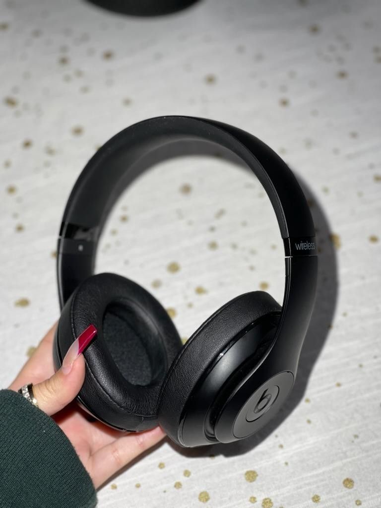 Beats Studio 2 Wireless