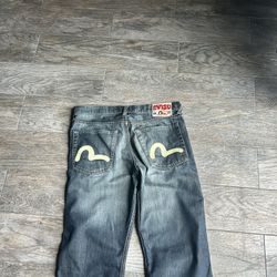 Evius Jeans