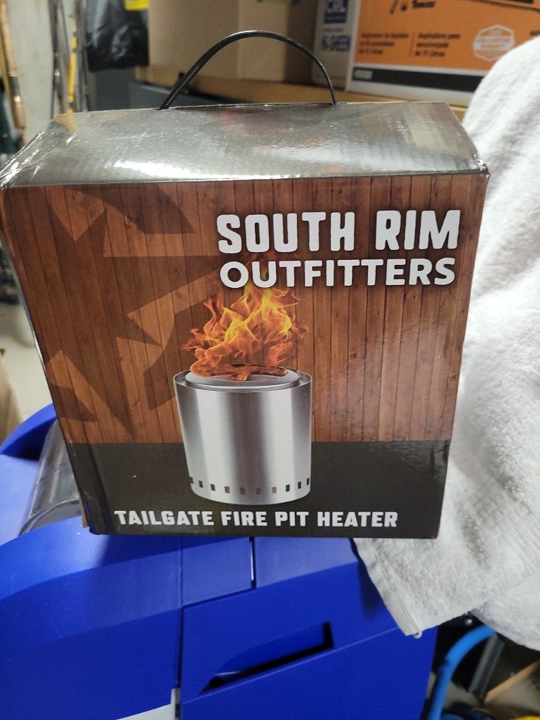 South Rim Tailgate Fire Pit