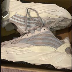 Adidas Yeezy Static Size 10