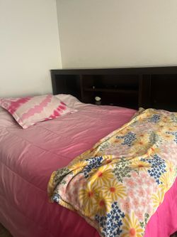 Full Size Bed + Matress