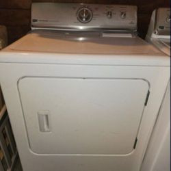 Maytag Dryer. As Is. Pick Up In Long Beach 90805