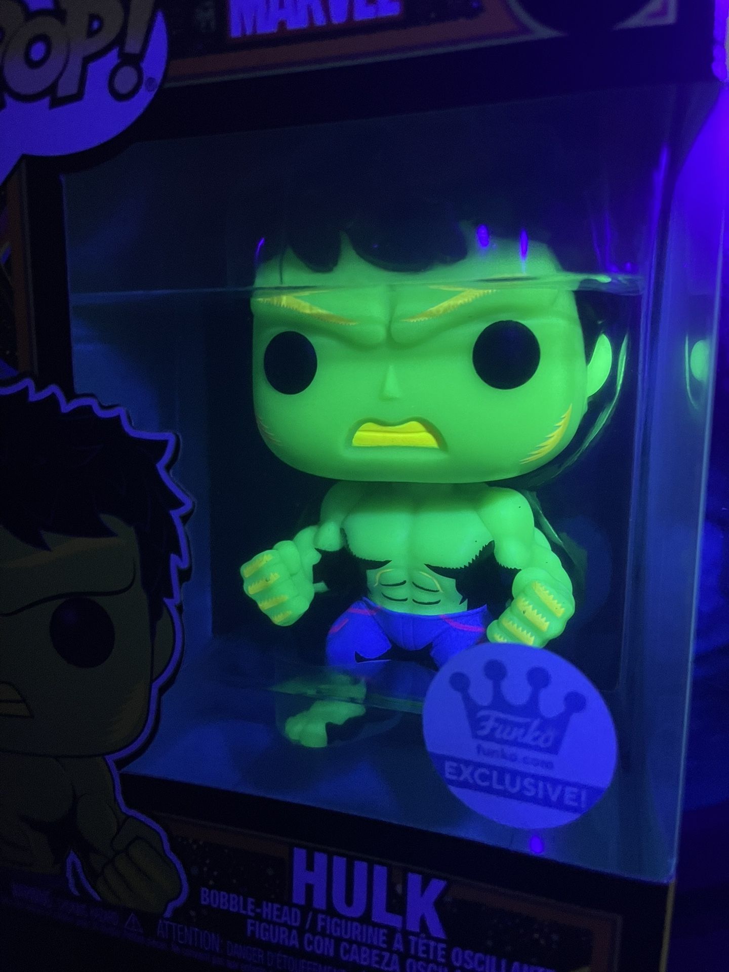 Blacklight Hulk Funko Pop *MINT* Online Shop Exclusive Marvel 822 with protector Bruce Banner Avengers Stan Lee
