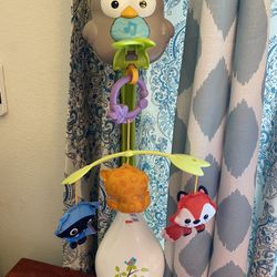 Crib or Changing Table Mobile 2-in-1
