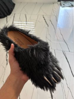 Bravest studio bear claws